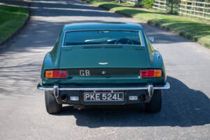 Image 11/12 of Aston Martin V8 (1973)