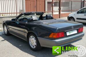 Imagen 9/10 de Mercedes-Benz SL 280 (1994)