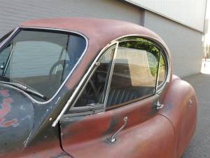 Immagine 22/82 di Jaguar XK 120 FHC (1953)