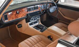 Bild 4/36 von Daimler Sovereign 4.2 (1976)