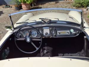 Image 7/22 de MG MGA 1600 (1962)