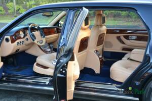 Bild 19/50 von Bentley Arnage Red Label (2002)