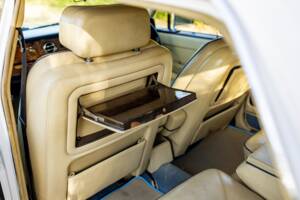 Immagine 34/38 di Rolls-Royce Silver Spirit (1983)