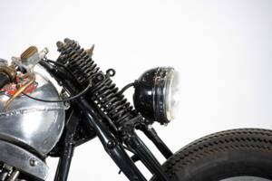 Immagine 23/50 di Harley-Davidson FLSTC Heritage Softail Classic (1997)