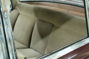 Image 35/50 of Mercedes-Benz 300 SE lang (1965)