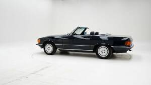 Image 4/15 de Mercedes-Benz 280 SL (1980)