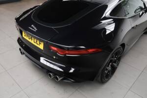 Afbeelding 16/50 van Jaguar F-Type R (2014)