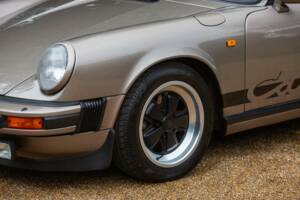 Image 28/50 of Porsche 911 SC 3.0 (1982)