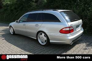 Image 11/15 de Mercedes-Benz E 500 T (2004)