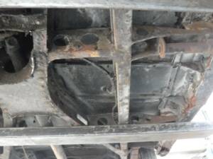 Image 8/40 of Austin FX 4 London Taxi (1970)