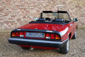 Image 40/50 de Alfa Romeo 2.0 Spider (1988)
