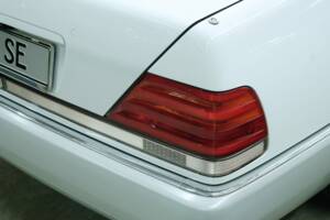 Bild 13/50 von Mercedes-Benz 300 SE (1992)