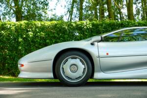 Bild 3/50 von Jaguar XJ 220 (1993)