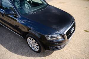 Bild 23/50 von Audi Q5 3.2 FSI (2013)
