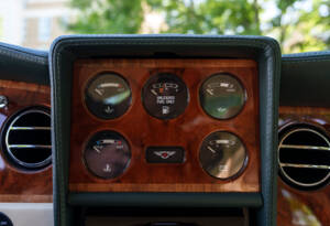 Image 15/26 of Bentley Continental R (1994)