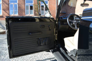 Image 16/18 of Volkswagen Beetle 1303 LS (1977)