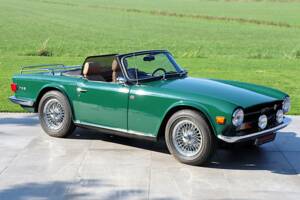 Image 1/50 de Triumph TR 6 (1971)