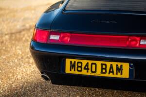 Image 22/93 de Porsche 911 Carrera (1994)