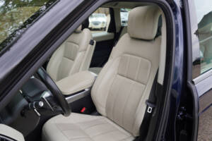 Image 16/50 of Land Rover Range Rover Sport P400e PHEV (2020)