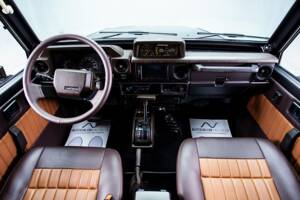 Image 16/42 of Toyota Land Cruiser FJ 62 (1985)