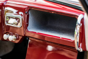 Image 56/62 of Porsche 356 1500 (1953)