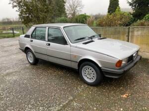 Bild 6/8 von Alfa Romeo Giulietta 1.6 (1982)