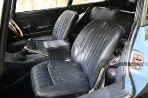 Bild 33/50 von Jaguar E-Type (2+2) (1966)