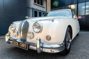 Image 6/50 de Jaguar Mk II 3.8 (1963)