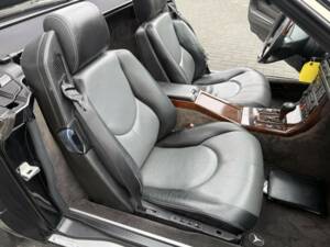 Image 36/50 de Mercedes-Benz SL 600 (1996)