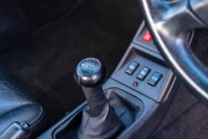 Image 39/93 de Porsche 911 Carrera (1994)