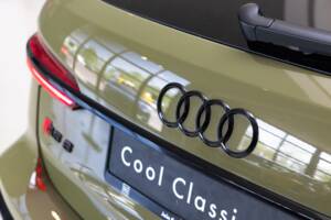 Image 39/40 of Audi RS6 Avant (2019)