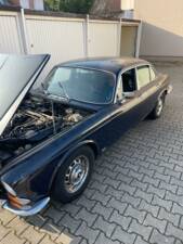 Afbeelding 8/9 van Jaguar XJ 12 (1972)