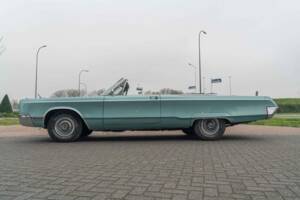 Imagen 6/8 de Chrysler 300 (1967)