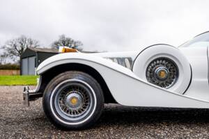 Image 11/50 of CMC Tiffany (1988)