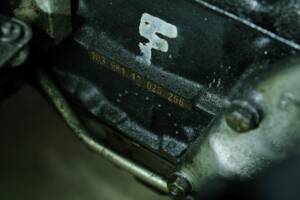 Bild 13/50 von Mercedes-Benz 300 SE (1986)
