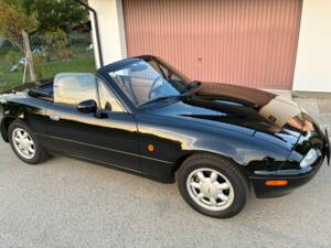 Image 22/23 of Mazda MX-5 1.6 (1992)