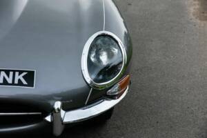 Bild 35/39 von Jaguar E-Type 4.2 (1966)