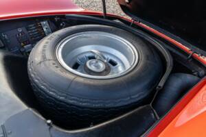 Image 31/50 de Ferrari Dino 246 GT (1970)