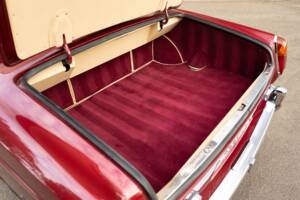 Imagen 14/50 de Rolls-Royce Silver Shadow I (1968)