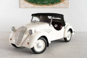 Image 2/36 of NSU-Fiat 500 A Topolino Weinsberg (1940)