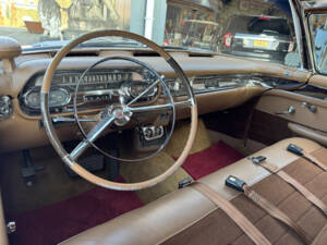 Imagen 14/34 de Cadillac 62 Sedan DeVille (1957)