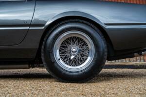 Imagen 30/32 de Ferrari 365 GTB&#x2F;4 Daytona (1973)