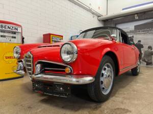 Afbeelding 2/21 van Alfa Romeo Giulia 1600 Spider (1963)