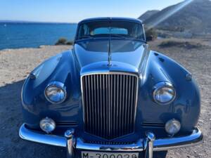 Image 12/46 of Bentley S 2 (1961)