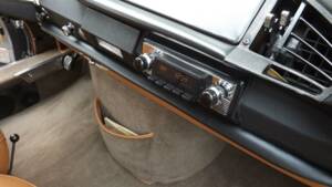 Image 12/35 de Citroën DS 21 Pallas (1969)