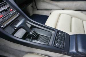 Immagine 37/46 di Porsche 928 S4 (1988)