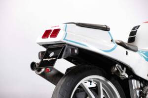 Immagine 10/45 di Honda VFR 400 R (1992)