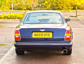 Image 7/50 of Bentley Continental R (1996)