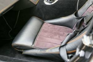 Bild 15/50 von AC Cobra 289 (2008)