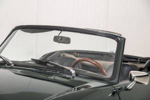 Image 24/50 de Triumph Spitfire 1500 (1977)